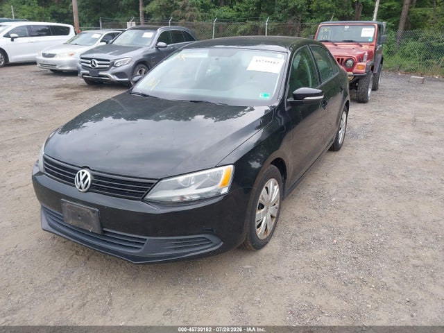 45739182 :رقم المزاد ، 3VWB17AJ5EM439248 vin ، 2014 Volkswagen Jetta 1.8t Se مزاد بيع