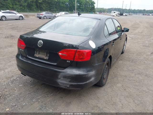 45739182 :رقم المزاد ، 3VWB17AJ5EM439248 vin ، 2014 Volkswagen Jetta 1.8t Se مزاد بيع
