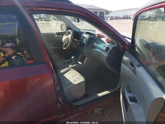 Продаж на аукціоні авто 2010 Subaru Forester 2.5x Premium, vin: JF2SH6CCXAH711588, номер лоту: 45739242