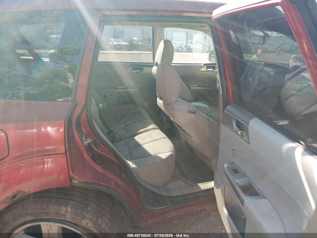 Продаж на аукціоні авто 2010 Subaru Forester 2.5x Premium, vin: JF2SH6CCXAH711588, номер лоту: 45739242