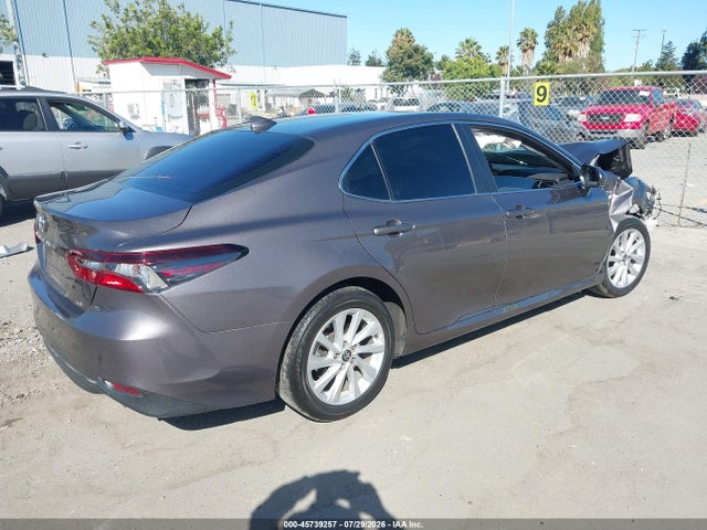 Toyota CAMRY LE 2024 4T1C11AK9RU262259 Image 4