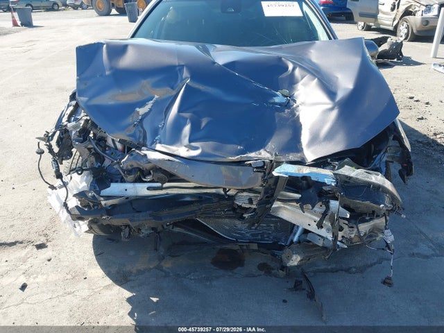 Toyota CAMRY LE 2024 4T1C11AK9RU262259 Image 6