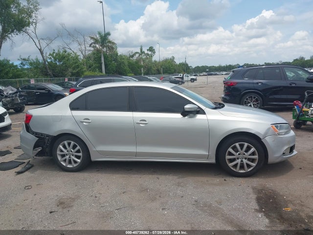 2011 Volkswagen Jetta 2.5l Se მანქანა იყიდება აუქციონზე, vin: 3VWBX7AJ7BM042280, აუქციონის ნომერი: 45739262