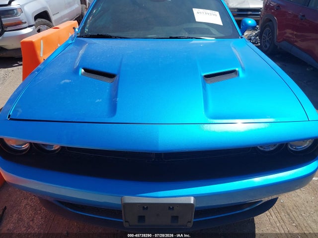 Продажа на аукционе авто 2023 Dodge Challenger Sxt, vin: 2C3CDZAG0PH597355, номер лота: 45739290