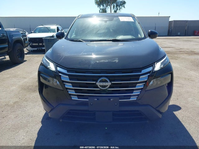 Продажа на аукционе авто 2024 Nissan Rogue Sv Fwd, vin: 5N1BT3BA7RC739932, номер лота: 45739295