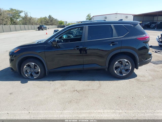 Продажа на аукционе авто 2024 Nissan Rogue Sv Fwd, vin: 5N1BT3BA7RC739932, номер лота: 45739295