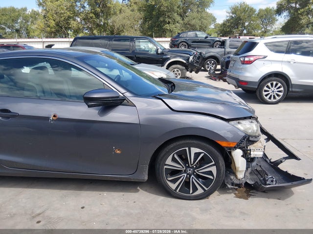 Продаж на аукціоні авто 2018 Honda Civic Ex-t, vin: 2HGFC3B32JH357785, номер лоту: 45739296