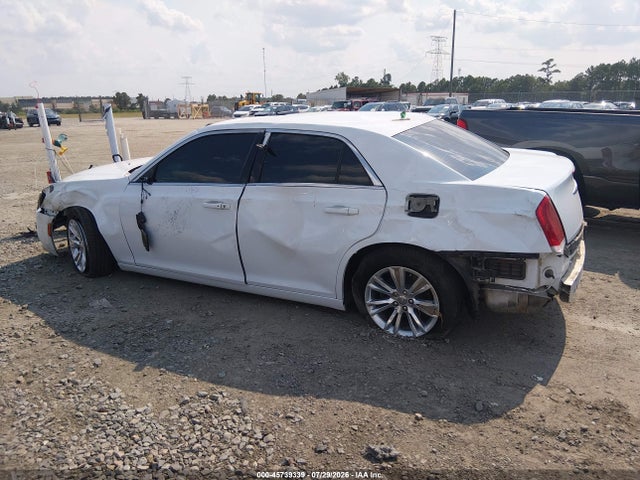 2021 Chrysler 300 Touring L მანქანა იყიდება აუქციონზე, vin: 2C3CCAAG4MH516048, აუქციონის ნომერი: 45739339