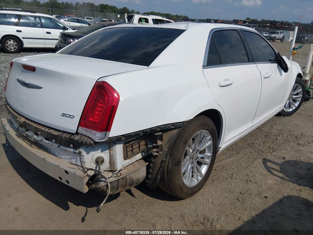 2021 Chrysler 300 Touring L მანქანა იყიდება აუქციონზე, vin: 2C3CCAAG4MH516048, აუქციონის ნომერი: 45739339