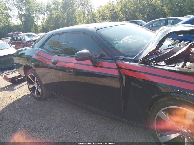 Продаж на аукціоні авто 2014 Dodge Challenger R/t Classic, vin: 2C3CDYBT1EH152772, номер лоту: 45739343