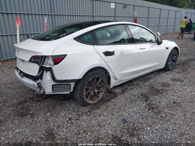 Продажа на аукционе авто 2023 Tesla Model 3 Rear-wheel Drive, vin: 5YJ3E1EA2PF499384, номер лота: 45739389