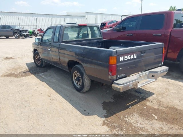 1995 Nissan Truck King Cab Xe მანქანა იყიდება აუქციონზე, vin: 1N6SD16S3SC359580, აუქციონის ნომერი: 45739398
