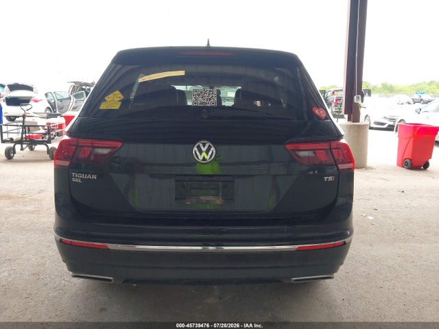 45739476 :رقم المزاد ، 3VV3B7AX8JM082703 vin ، 2018 Volkswagen Tiguan 2.0t Se/2.0t Sel مزاد بيع