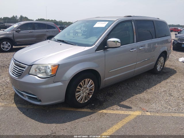 45739485 :رقم المزاد ، 2C4RC1JG9GR239157 vin ، 2016 Chrysler Town & Country Limited مزاد بيع