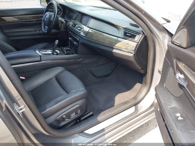 Продажа на аукционе авто 2014 Bmw Alpina B7, vin: WBAYE8C55ED134882, номер лота: 45739508