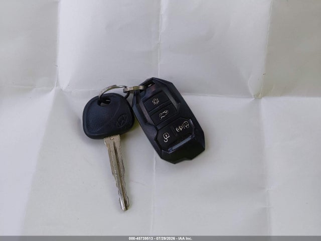 Продажа на аукционе авто 2018 Hyundai Elantra Sel, vin: 5NPD84LFXJH227623, номер лота: 45739513