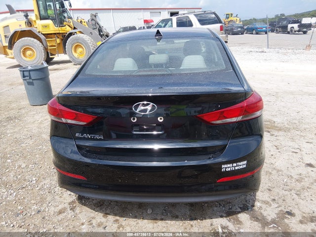 Продажа на аукционе авто 2018 Hyundai Elantra Sel, vin: 5NPD84LFXJH227623, номер лота: 45739513