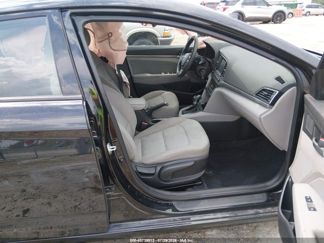 Продажа на аукционе авто 2018 Hyundai Elantra Sel, vin: 5NPD84LFXJH227623, номер лота: 45739513