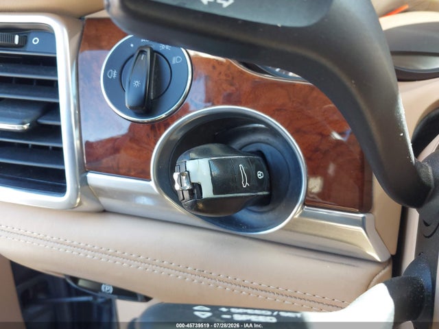 Продаж на аукціоні авто 2013 Porsche Panamera Gts, vin: WP0AF2A75DL075307, номер лоту: 45739519