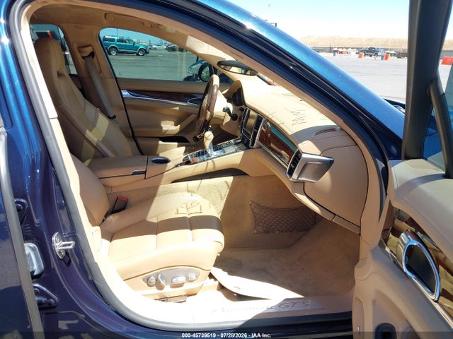 Продаж на аукціоні авто 2013 Porsche Panamera Gts, vin: WP0AF2A75DL075307, номер лоту: 45739519