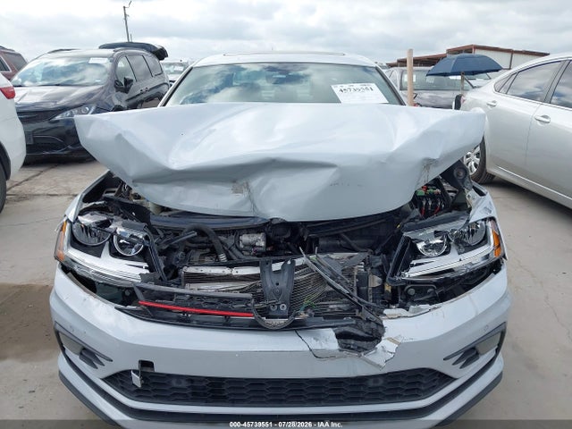 2017 Volkswagen Jetta Gli მანქანა იყიდება აუქციონზე, vin: 3VW4T7AJ3HM307550, აუქციონის ნომერი: 45739551