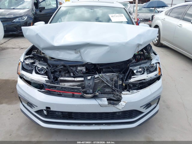 2017 Volkswagen Jetta Gli მანქანა იყიდება აუქციონზე, vin: 3VW4T7AJ3HM307550, აუქციონის ნომერი: 45739551