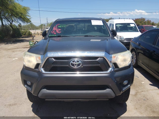 Toyota Tacoma Base V6 2015 3TMLU4EN4FM171840 Image 12
