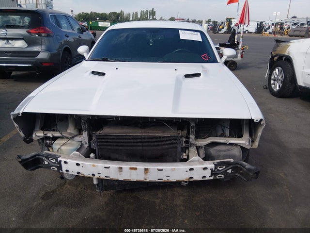 2013 Dodge Challenger Sxt მანქანა იყიდება აუქციონზე, vin: 2C3CDYAG1DH511878, აუქციონის ნომერი: 45739588