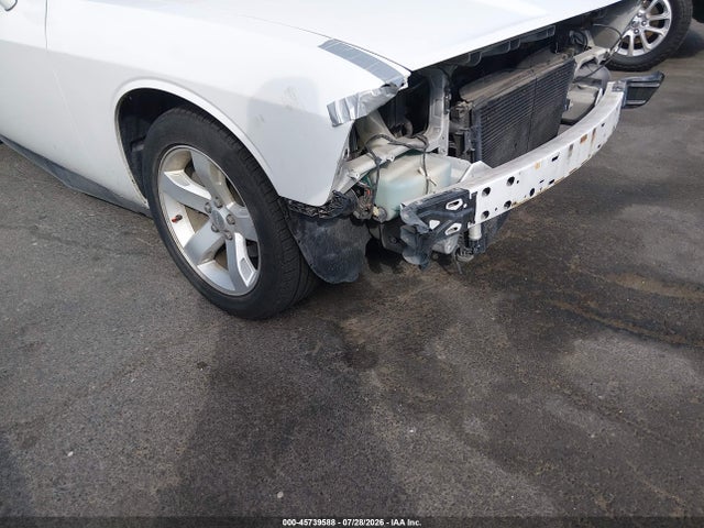 2013 Dodge Challenger Sxt მანქანა იყიდება აუქციონზე, vin: 2C3CDYAG1DH511878, აუქციონის ნომერი: 45739588