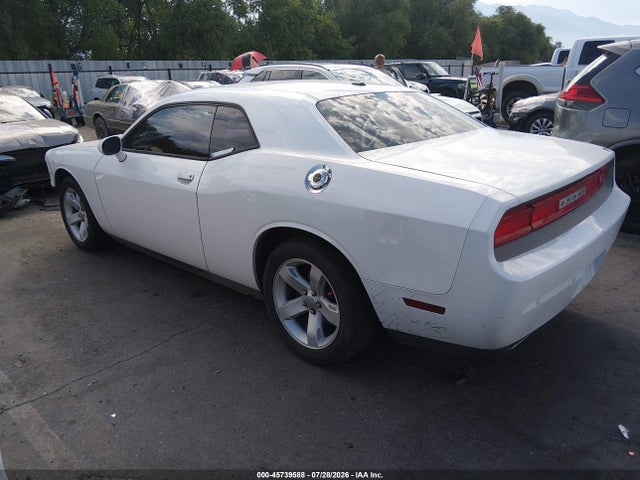 2013 Dodge Challenger Sxt მანქანა იყიდება აუქციონზე, vin: 2C3CDYAG1DH511878, აუქციონის ნომერი: 45739588