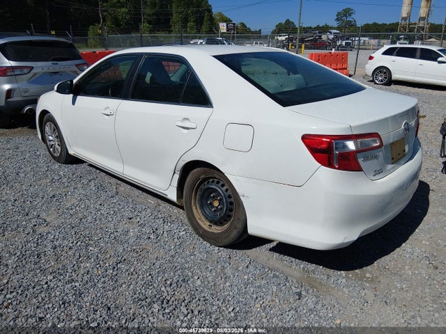 Toyota CAMRY LE 2014 4T4BF1FK8ER403134 Image 3