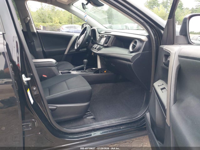 Toyota RAV4 LE 2017 2T3BFREV5HW614629 Image 5