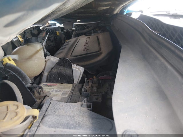 45739648 :رقم المزاد ، ZACCJABT5FPC19210 vin ، 2015 Jeep Renegade Latitude مزاد بيع