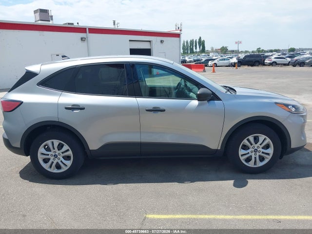Ford ESCAPE S 2022 1FMCU9F6XNUB48072 Image 16