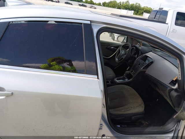 1G4PR5SK7H4108227 Buick Verano Sport Touring