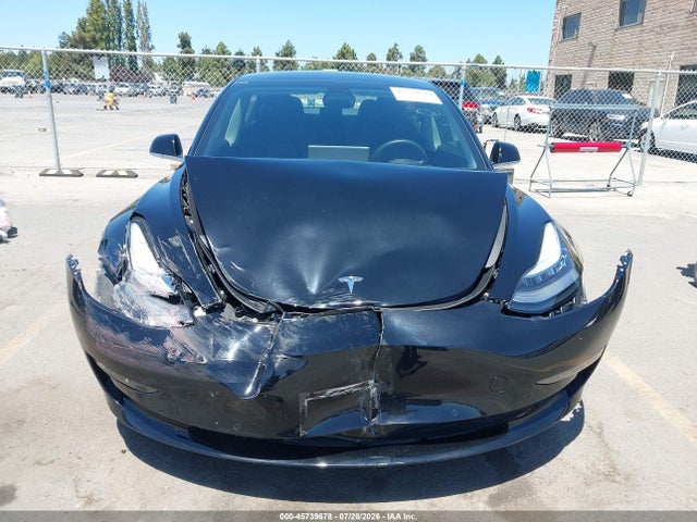 Tesla Model 3 Long Range/performance 2018 5YJ3E1EB8JF084599 Image 12
