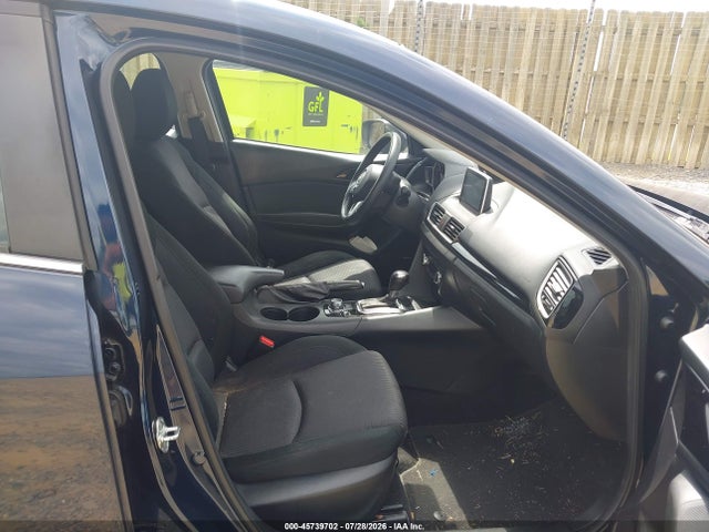45739702 :رقم المزاد ، 3MZBM1L78FM131935 vin ، 2015 Mazda Mazda3 I Touring مزاد بيع