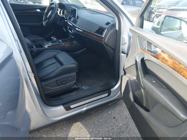Продажа на аукционе авто 2018 Audi Q5 2.0t Premium/2.0t Tech Premium, vin: WA1BNAFY1J2048832, номер лота: 45739709