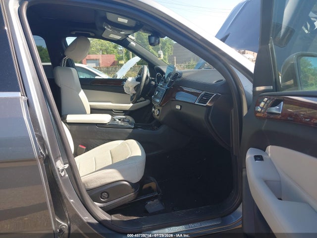 45739714 :رقم المزاد ، 4JGDF6EE7HA945584 vin ، 2017 Mercedes-benz Gls 450 4matic مزاد بيع