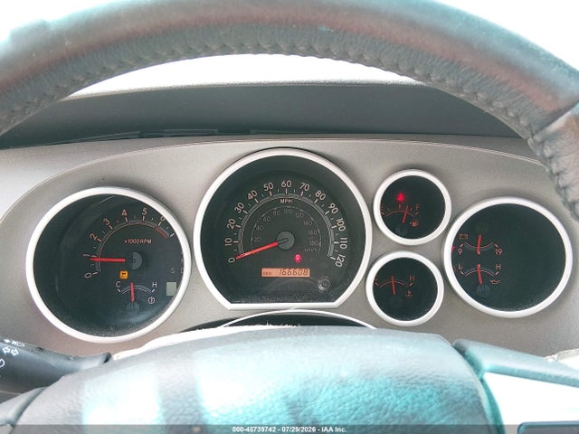 Aukcja sprzedaży 2015 Toyota Sequoia Sr5 5.7l V8, vin: 5TDBY5G11FS116987, numer aukcji: 45739742