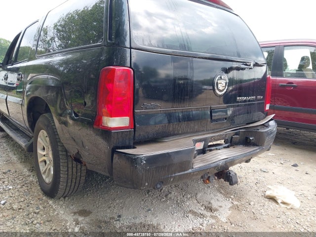 Продаж на аукціоні авто 2004 Cadillac Escalade Esv Standard, vin: 3GYFK66N44G110376, номер лоту: 45739780