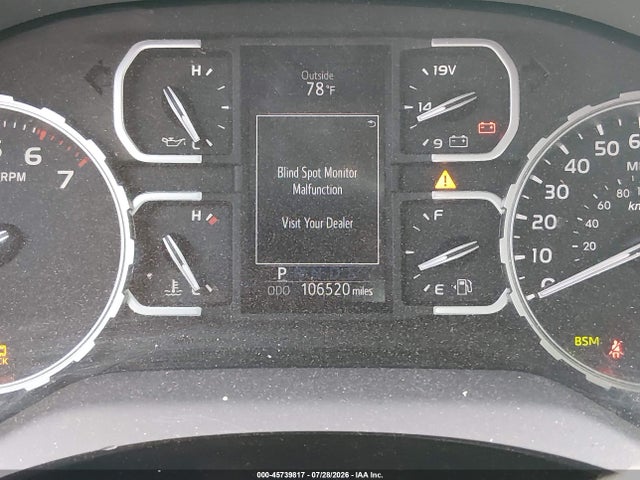 45739817 :رقم المزاد ، 5TFDY5F17JX715602 vin ، 2018 Toyota Tundra Sr5 5.7l V8 مزاد بيع
