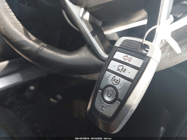 3FA6P0D95JR137280 Ford Fusion Titanium