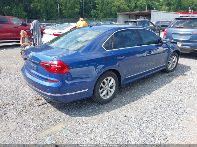 2017 Volkswagen Passat 1.8t S მანქანა იყიდება აუქციონზე, vin: 1VWAT7A33HC076042, აუქციონის ნომერი: 45739856