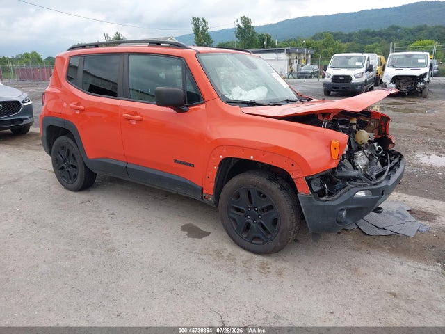 2020 Jeep Renegade Upland 4x4 მანქანა იყიდება აუქციონზე, vin: ZACNJBAB2LPL87189, აუქციონის ნომერი: 45739864
