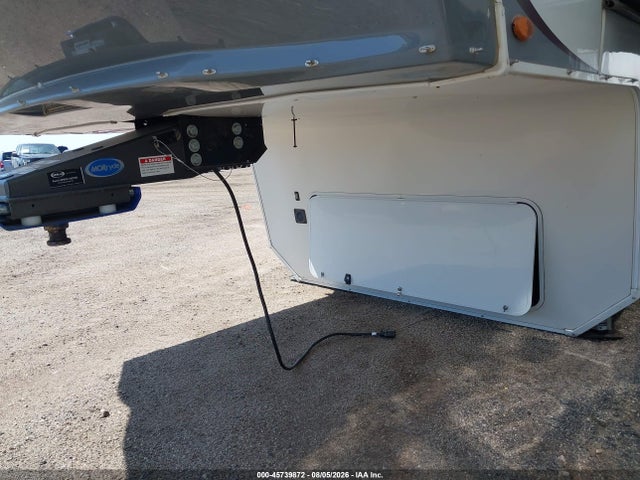 Winnebago Other 2021 573FS4425MAA05858 Image 10