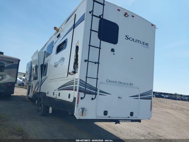 Winnebago Other 2021 573FS4425MAA05858 Image 3