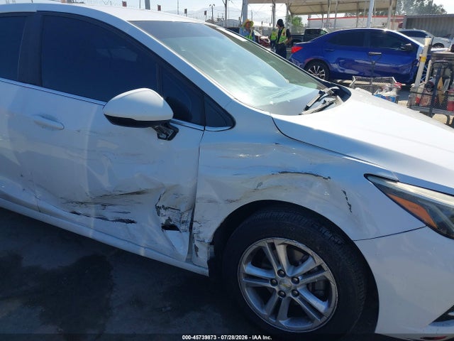 1G1BE5SM6G7305164 Chevrolet Cruze Lt Auto