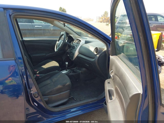 3N1CN7AP3JL811902 Nissan Versa 1.6 Sv