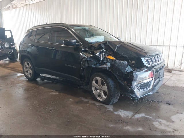 2018 Jeep Compass Latitude 4x4 მანქანა იყიდება აუქციონზე, vin: 3C4NJDBB7JT199707, აუქციონის ნომერი: 45739902